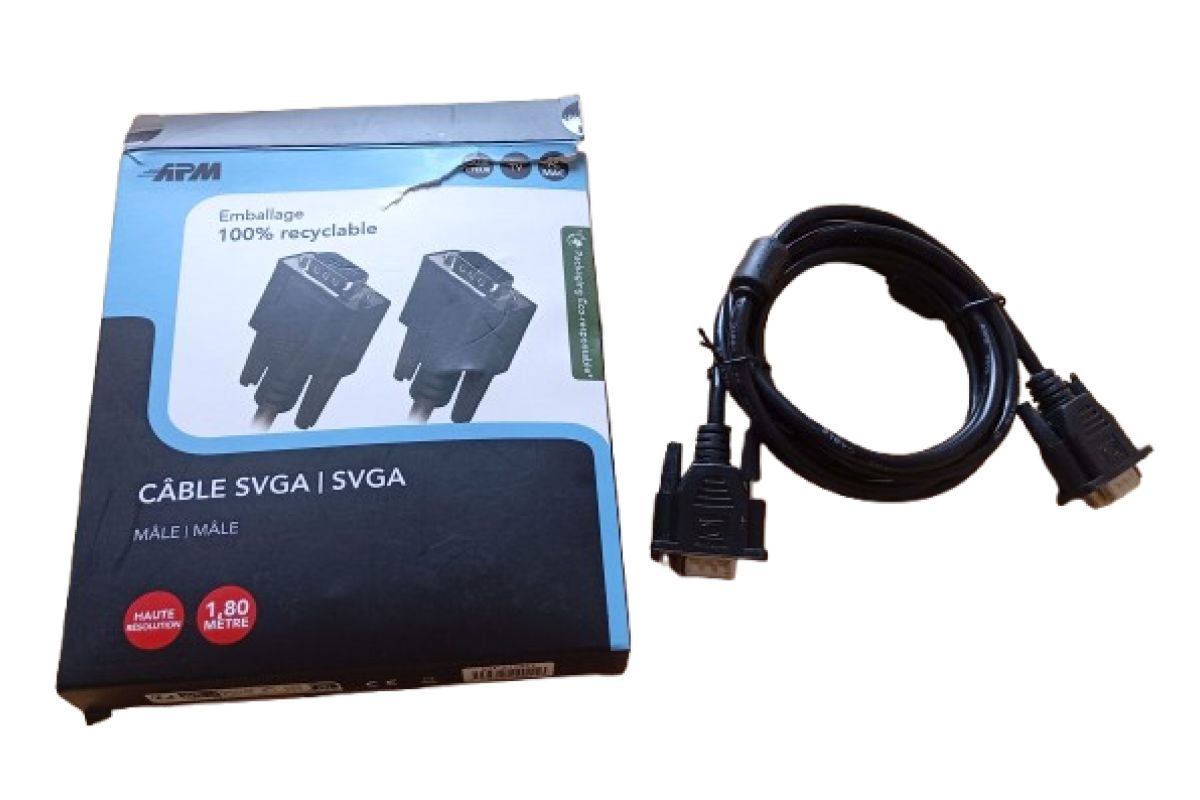 SVGA noir Haute Résolution mâle 1,80 m 