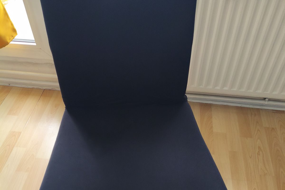 Photo 2 Chaises en bois