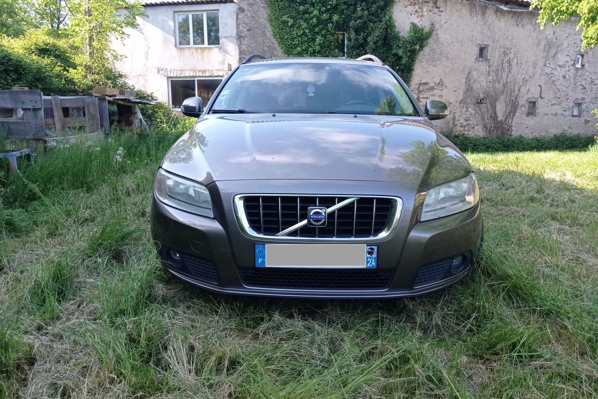 Photo 2 Volvo v70