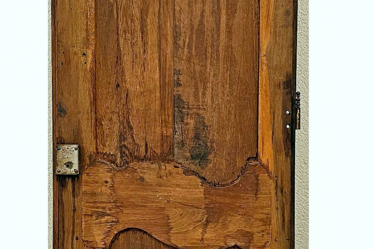 Photo 2 Porte d'armoire de style Louis XV en chêne - Début XXème