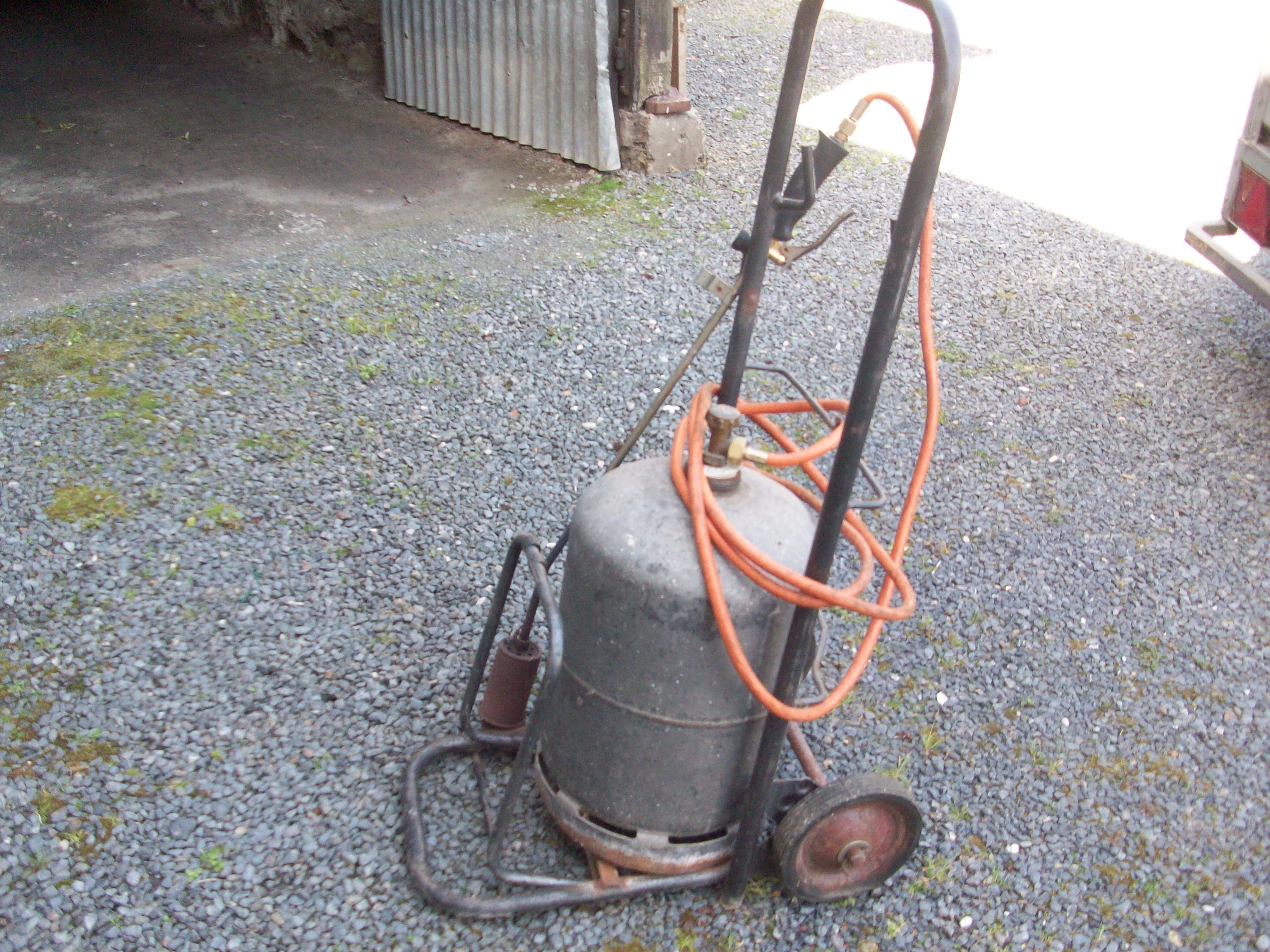 Désherbeur à gaz
