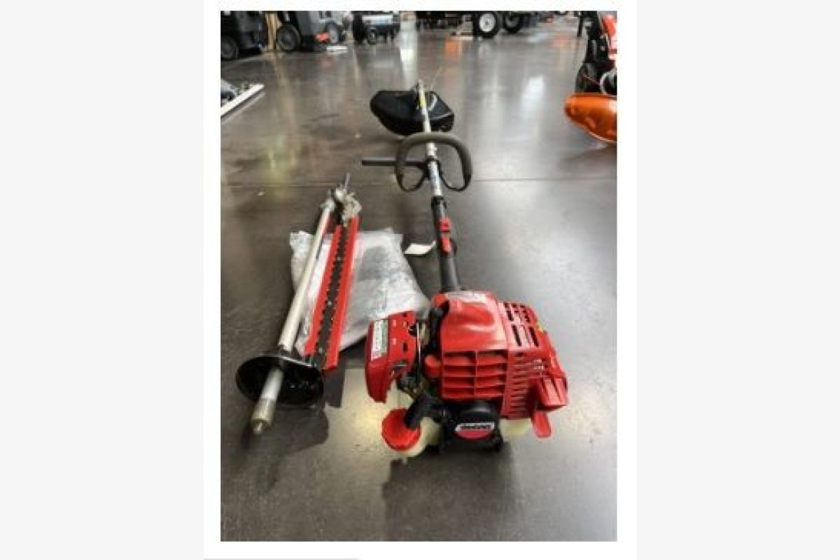Débroussailleuse et Taille haies Shindaiwa M243S