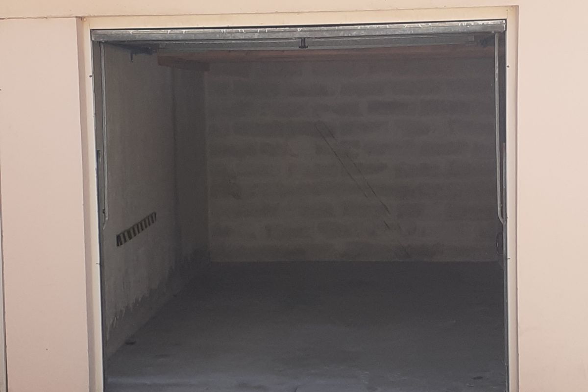 Vend box garage