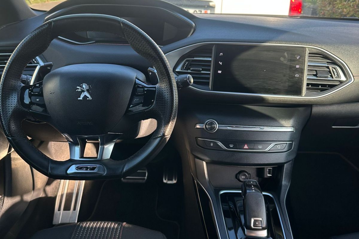 Photo 2 Peugeot 308