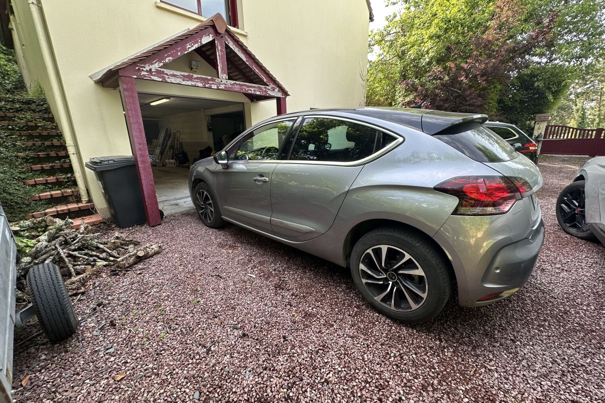 Photo 2 DS4 130 cv essence ,2017