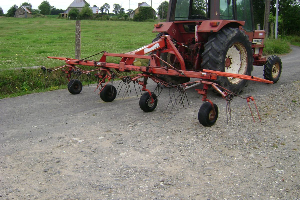 Photo 2 Faneuse Fella TH520D