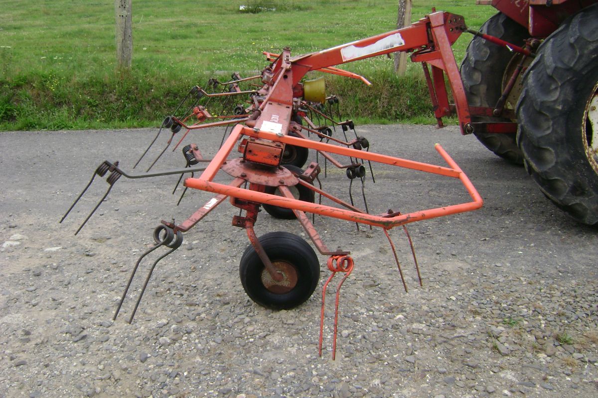 Photo 3 Faneuse Fella TH520D