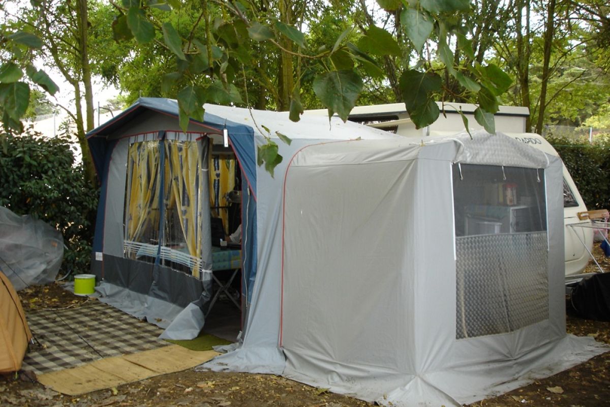 Photo 2 Vends caravane Rapido Club 32T