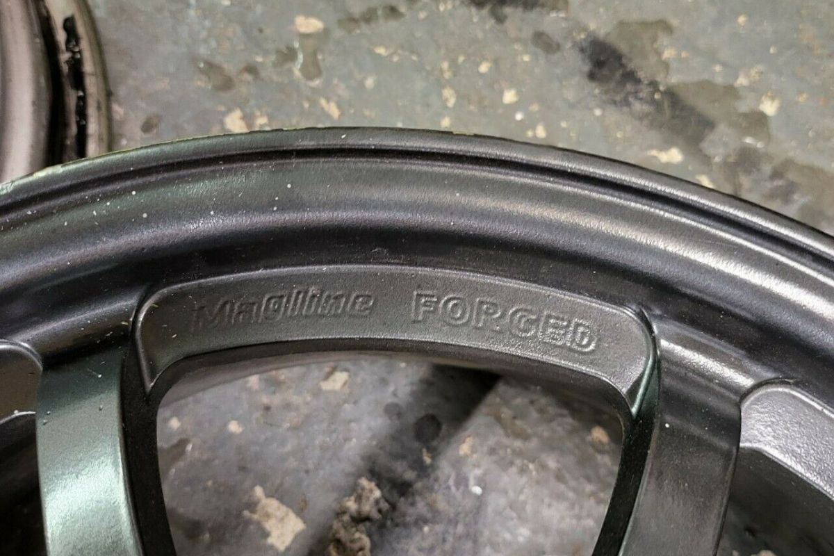 Photo 2 Magline Forged 17