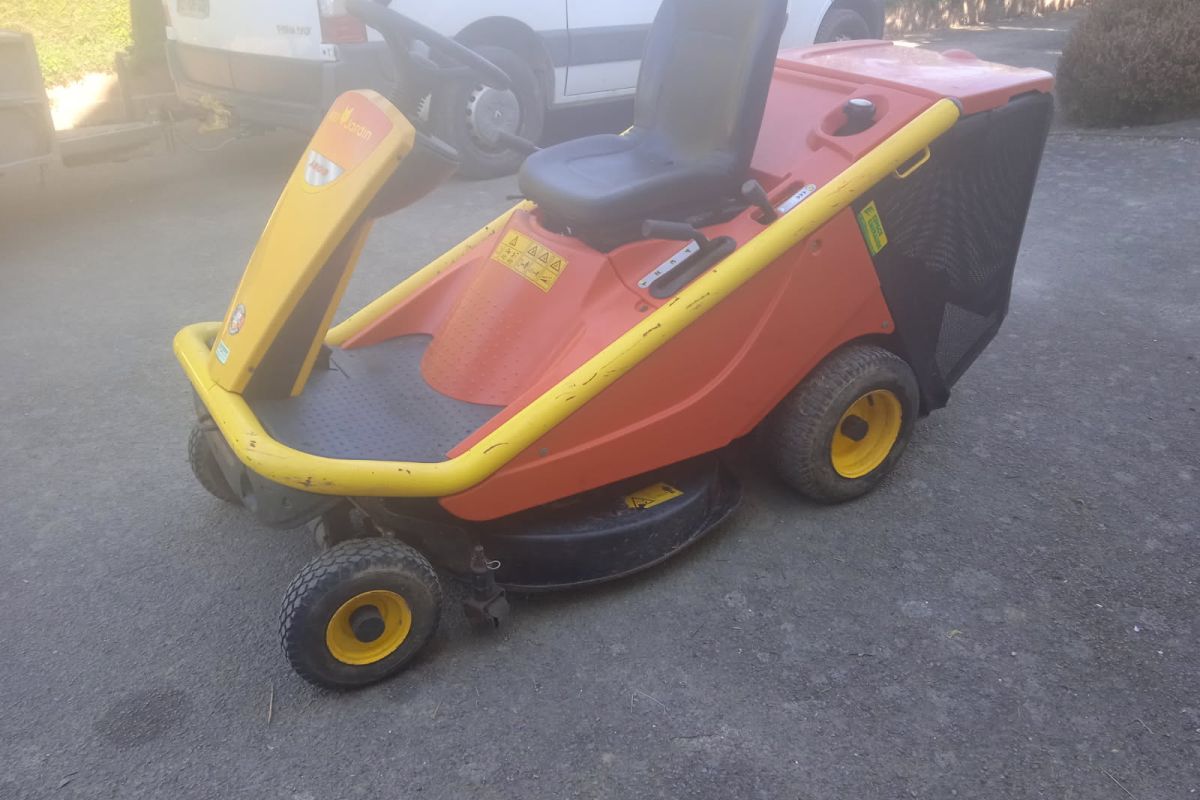 Tondeuse autoportée