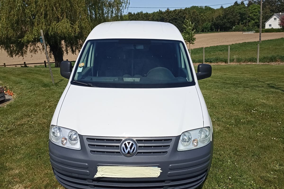 Volkswagen caddy 2 litres 140 ch