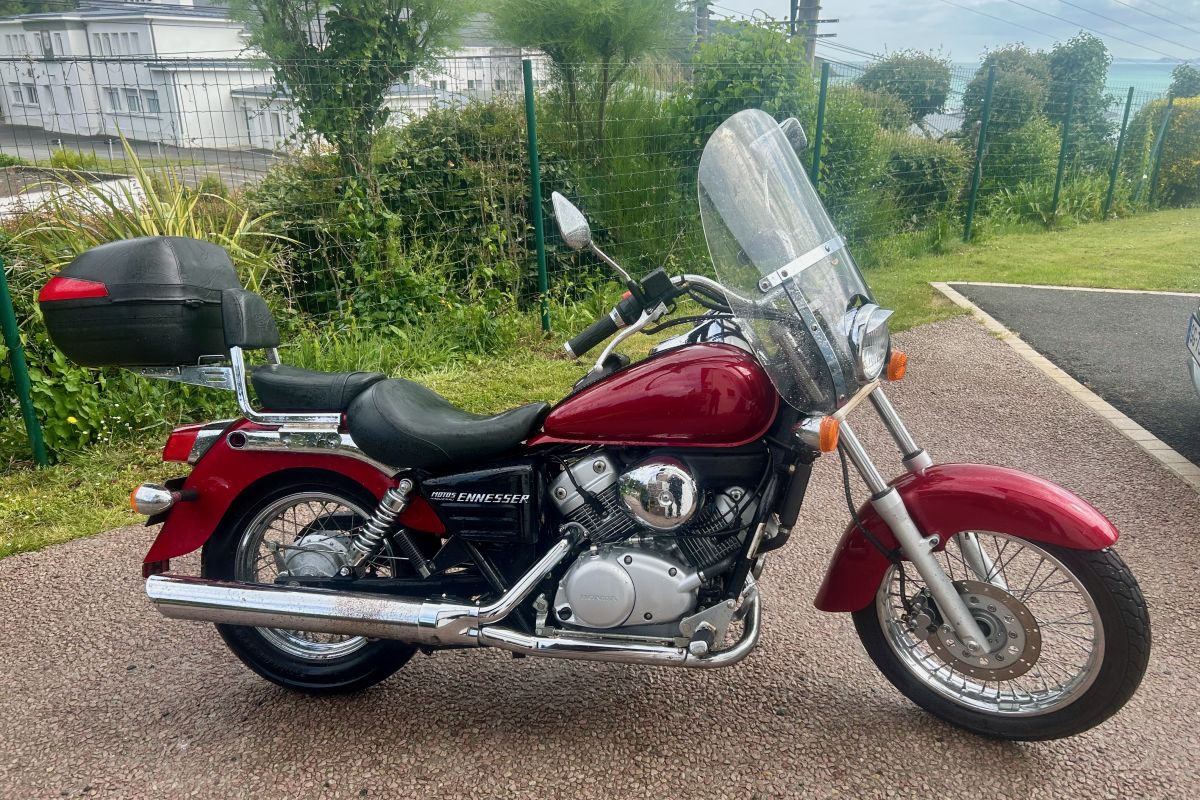 Honda 125 VT Shadow