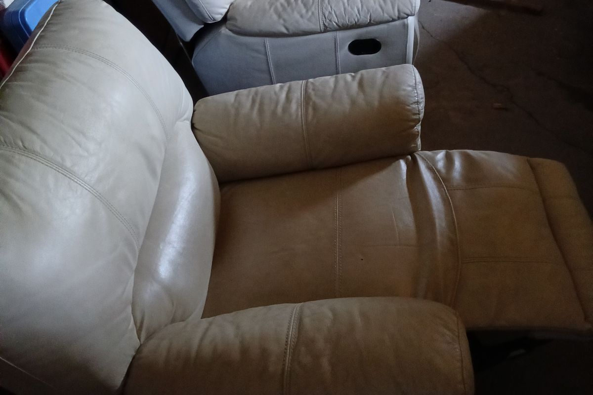 Photo 2 Fauteuils en cuir