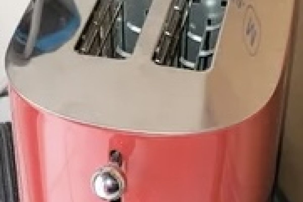 Grille pain rouge et gris 4 tranches 