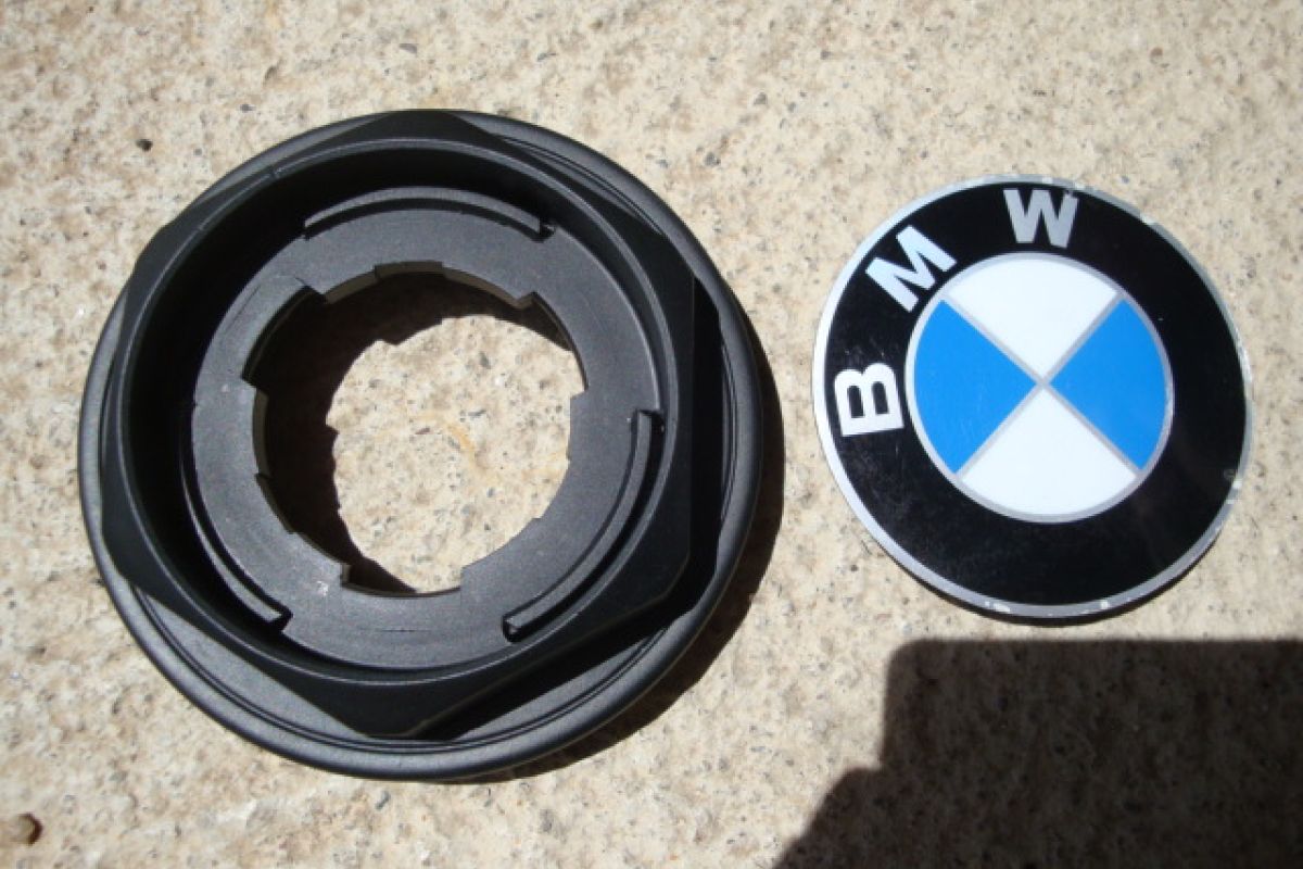 Photo 3 4 x cache s central métal et hexagone plastique s avec écussons BMW caches centraux centres d'origine gaufres pour jante BBS RZ RG 15 p 16 15