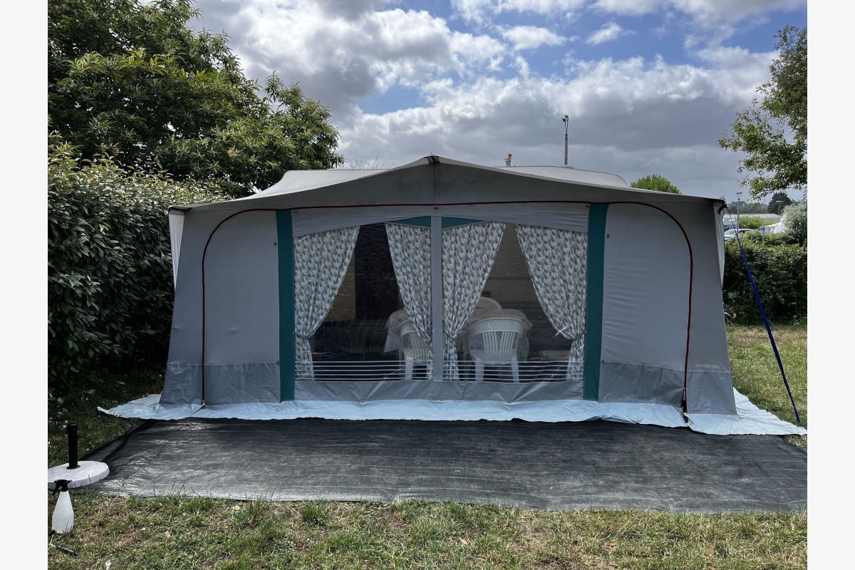 St-Jacut-de-la-mer (22750) sur camping proche mer et commerces, loue caravane...