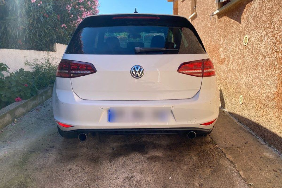 Photo 2 Volkswagen Golf 7 GTI