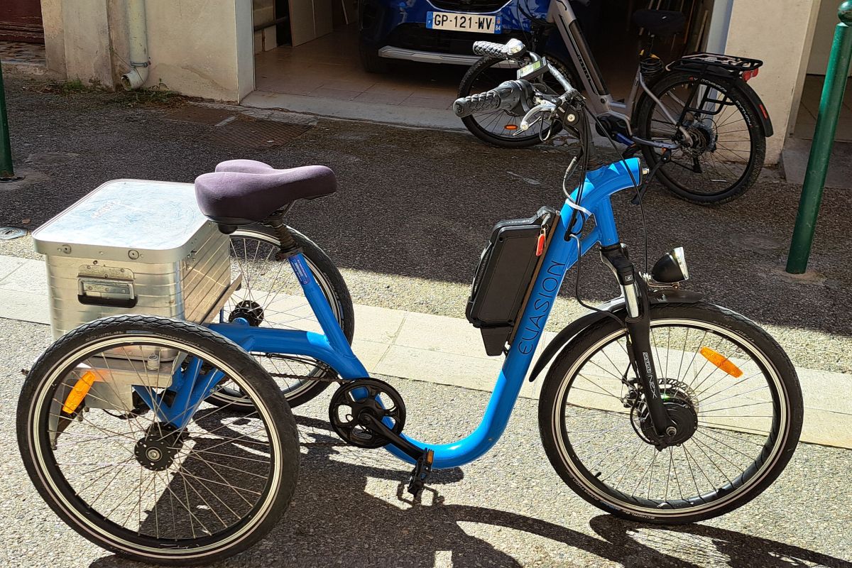 Photo 3 Tricycle à assistance électrique Evasion pour adultes 