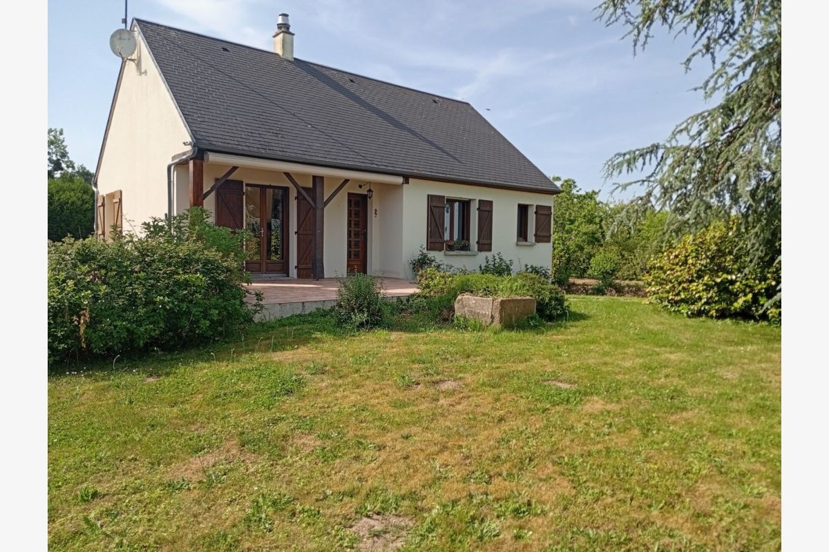 maison, 2 chambres, cuisine, salle, salon, sur sous-sol ...