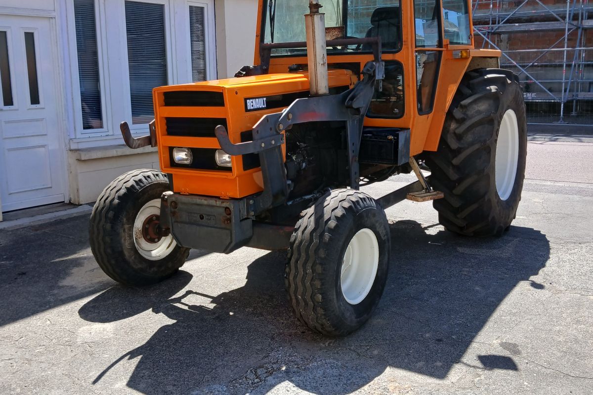 Tracteur Renault 