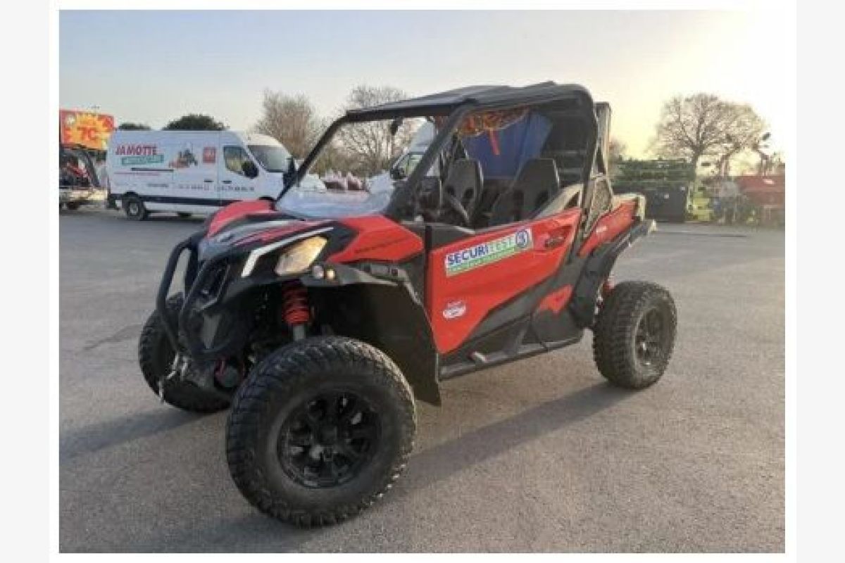 Can Am Maverick Sports