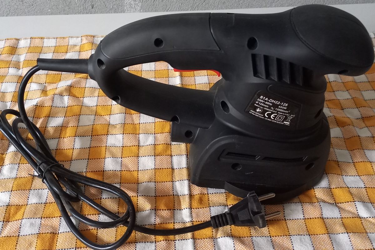 PONCEUSE EXCENTRIQUE PRACTYL NEUVE