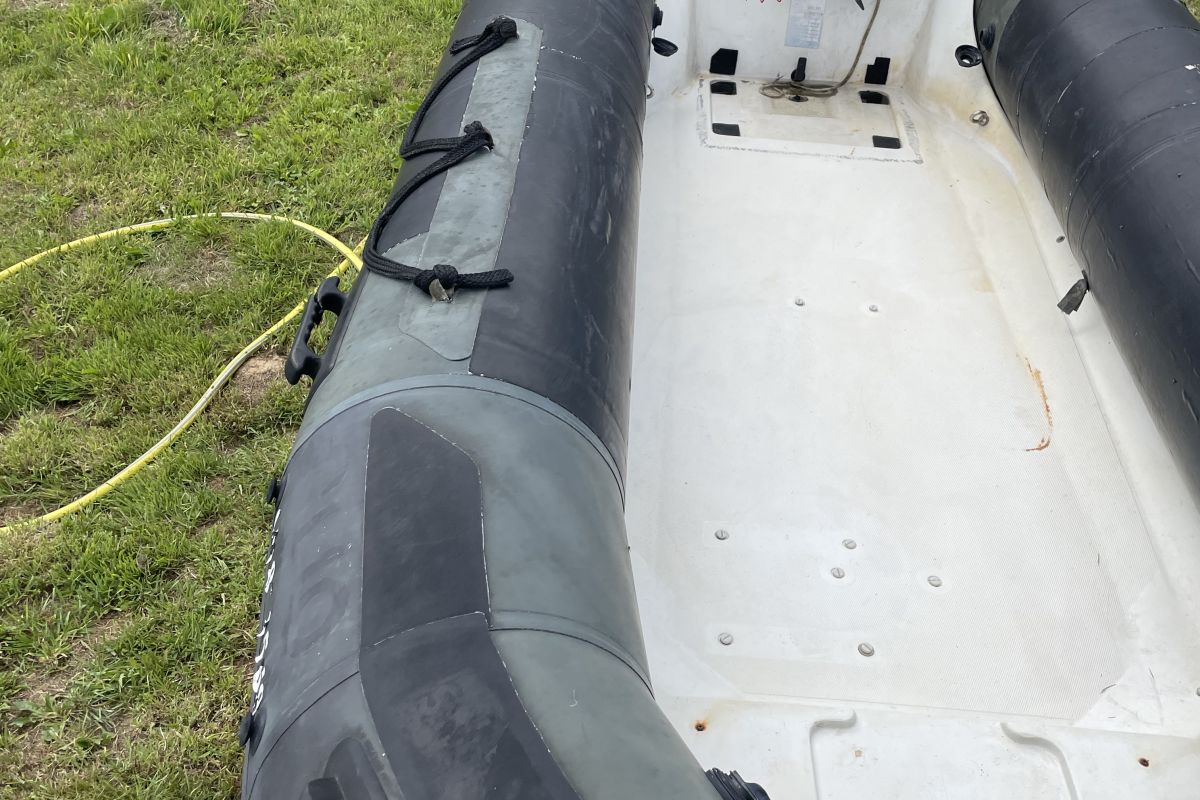 Photo 3 Semi-rigide 4,2m et 30 cv Yamaha