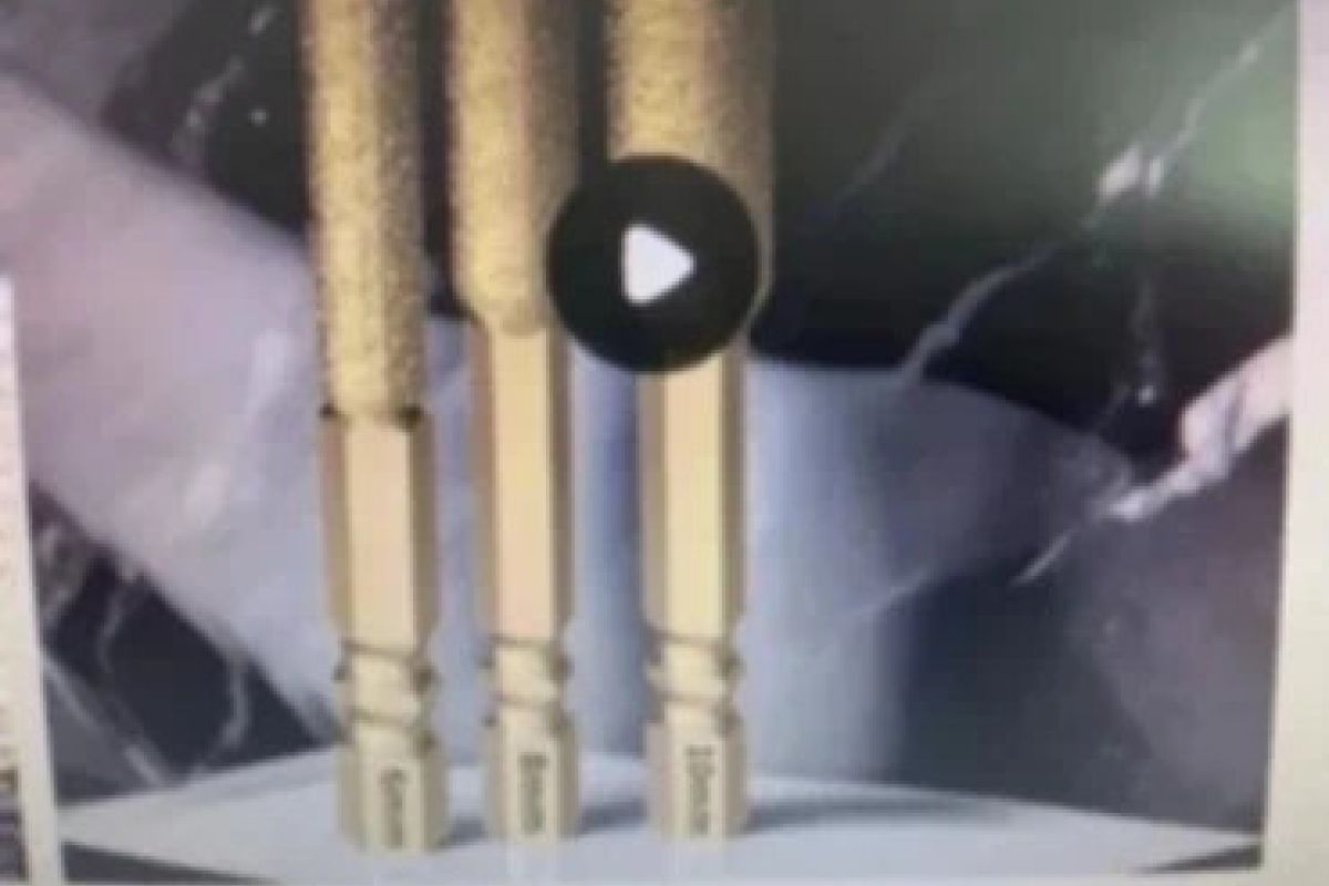 Un ensemble de trois scies cloches diamantée