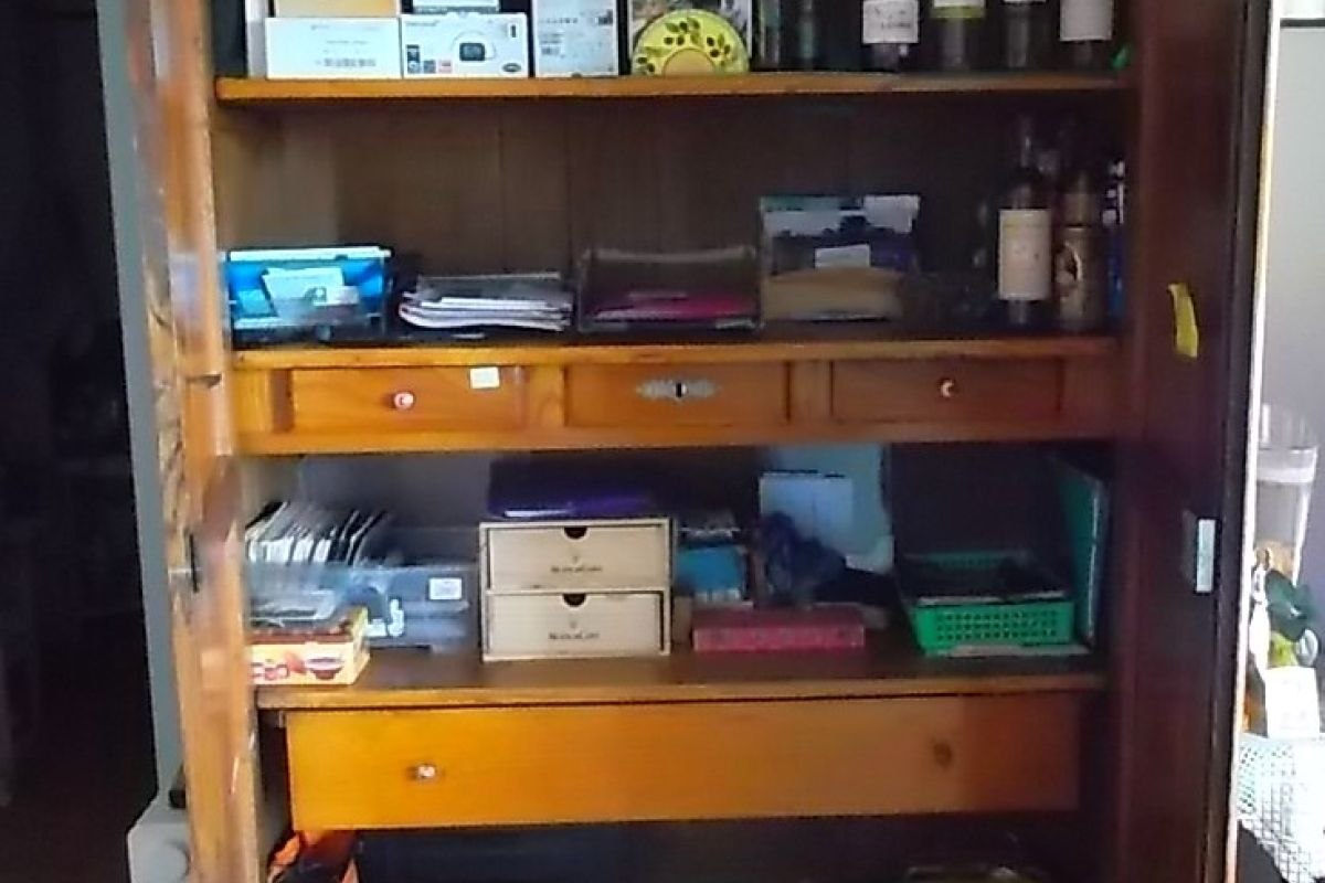 Photo 2  Grande armoire normande