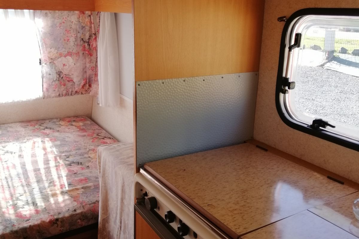 CARAVANE 1993 ET AUVENT 2026