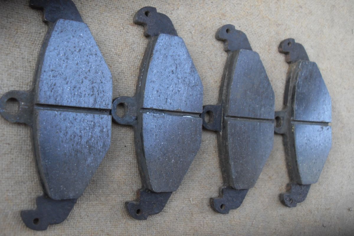 Plaquettes de frein MMC arr arrière arrières pour freins lotus Elise S1 mk1 exige oem brake pads avec épaisseurs mentionnés LIRE annonce ENVOI MR possible EU suisse ok