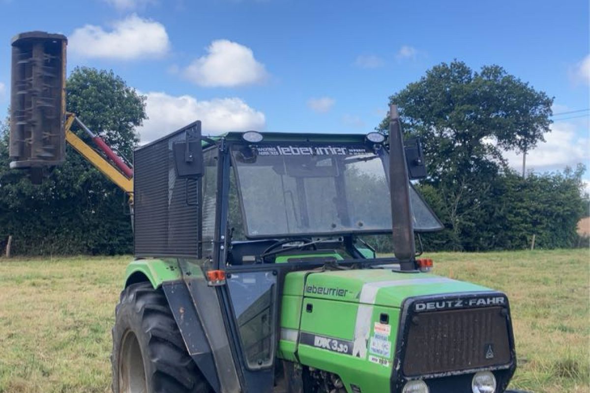 Tracteur Dx 3.30 