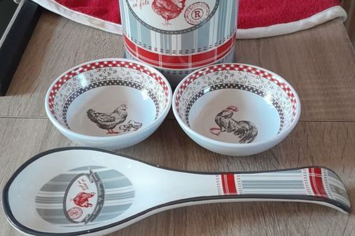 Pot / Repose Cuillère et 2 coupelles produits du terroir / Neuf