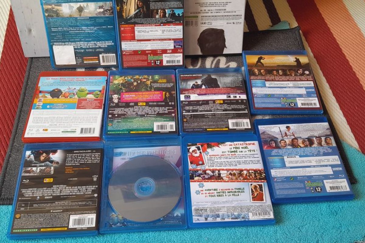 Photo 2 Lot 11 DVD Blu-ray / état neuf