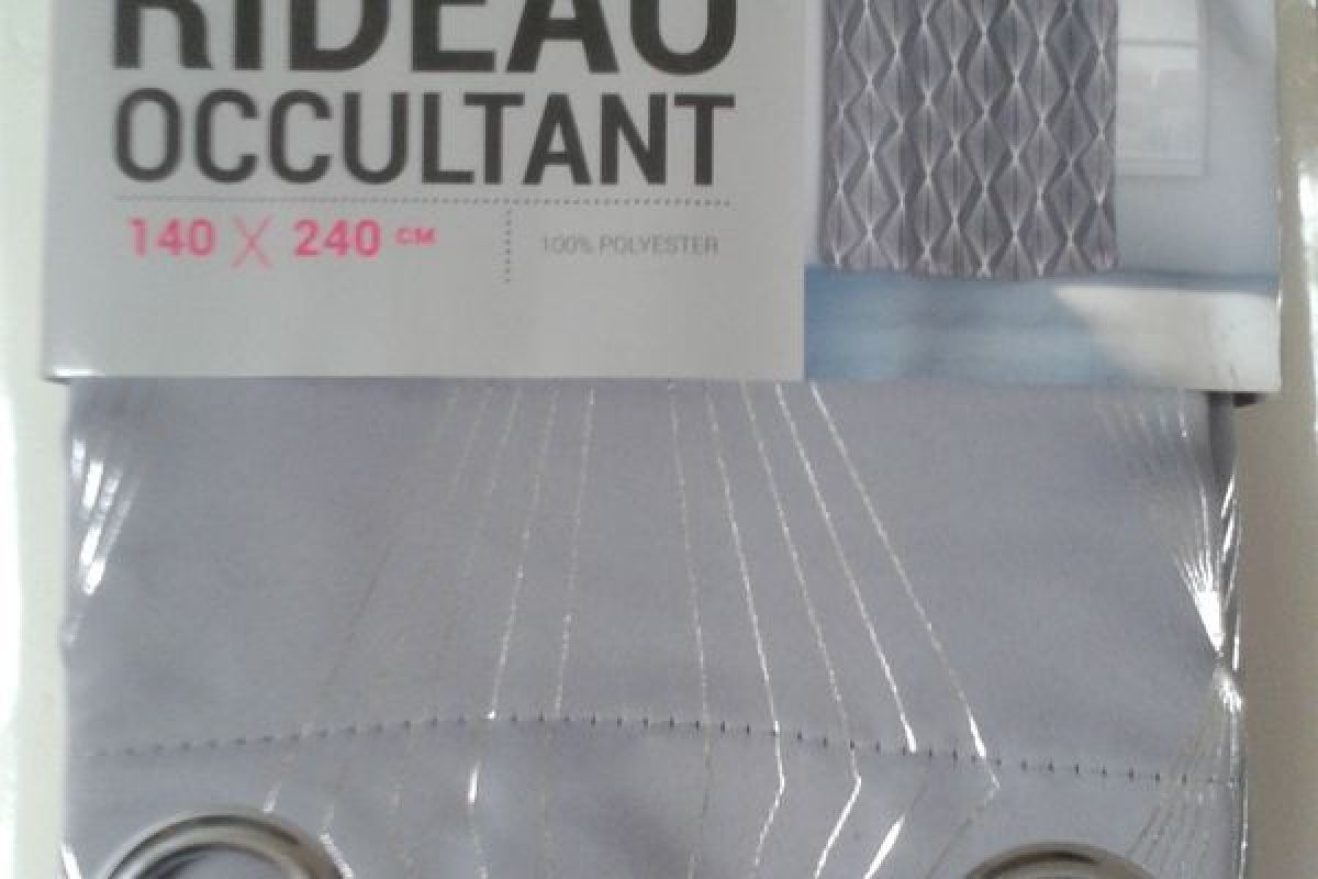 Photo 2 Rideau Graphiques occultant Neuf . 140 x 240 . Neuf