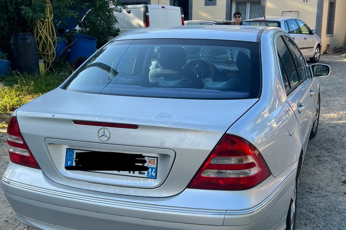 Photo 2 Mercedes Classe C200