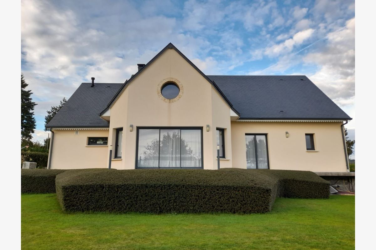 Tessy-Bocage, Pont-Farcy, à vendre maison...