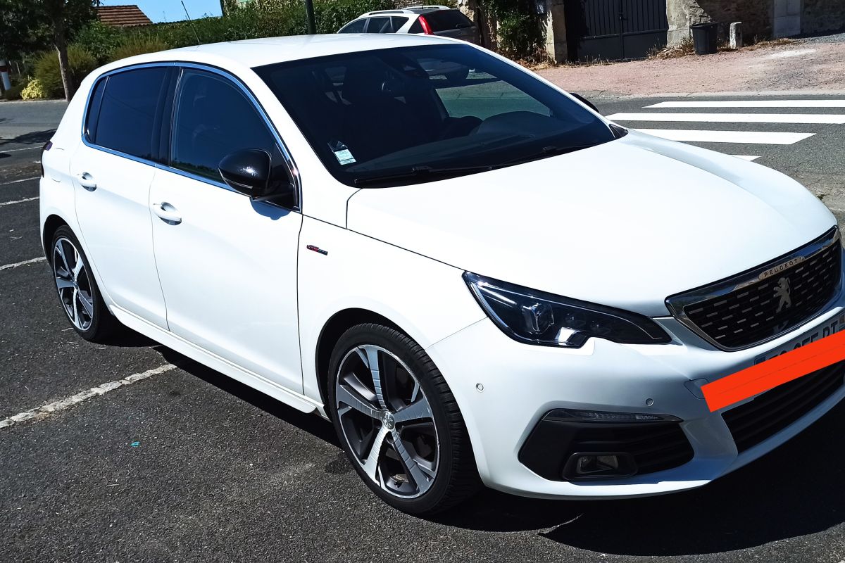 308 GTLine blue hdi 150 cv