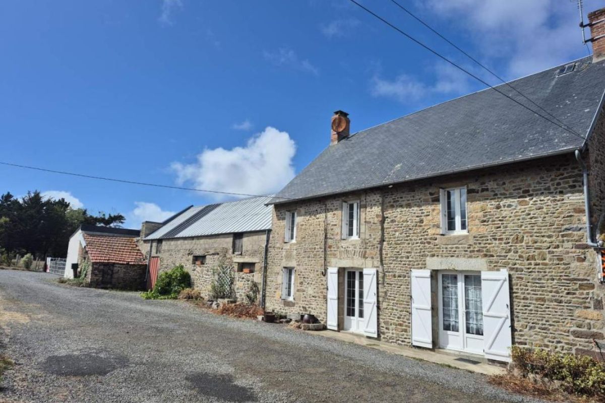 Photo 2 Maison en pierres