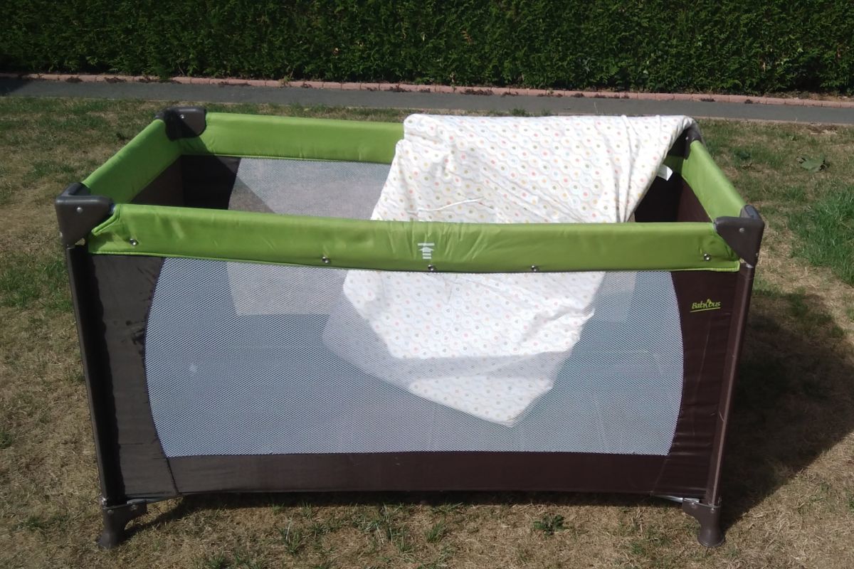 Photo 2 Chaise haute lit pliant