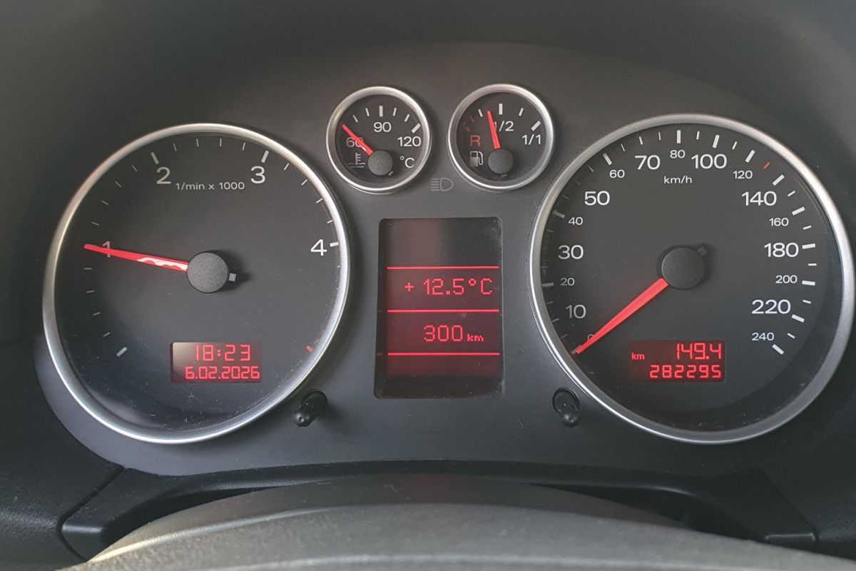 Photo 3 AUDI A2 1.4 TDI 90 cv pack