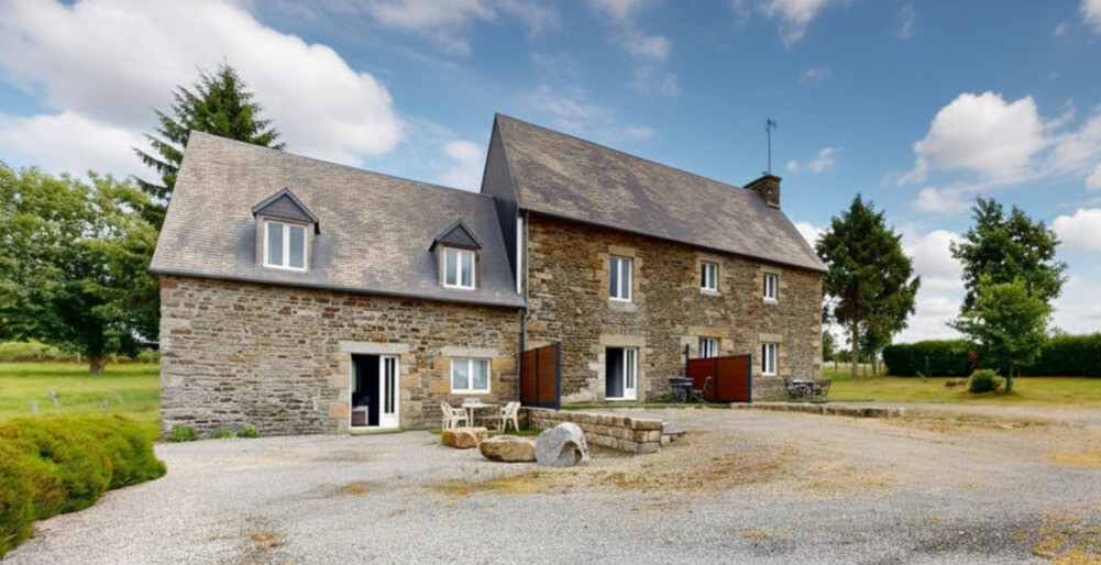 Ensemble immobilier proche Brécey