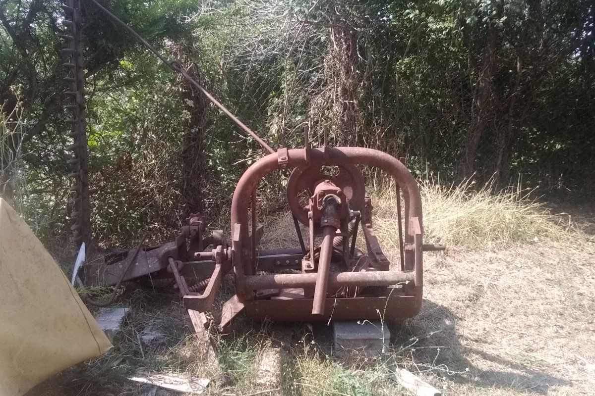 Vends une faugheuse à section