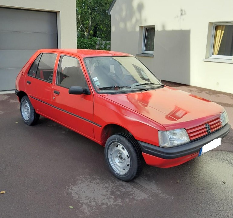 Peugeot 205 GLD
