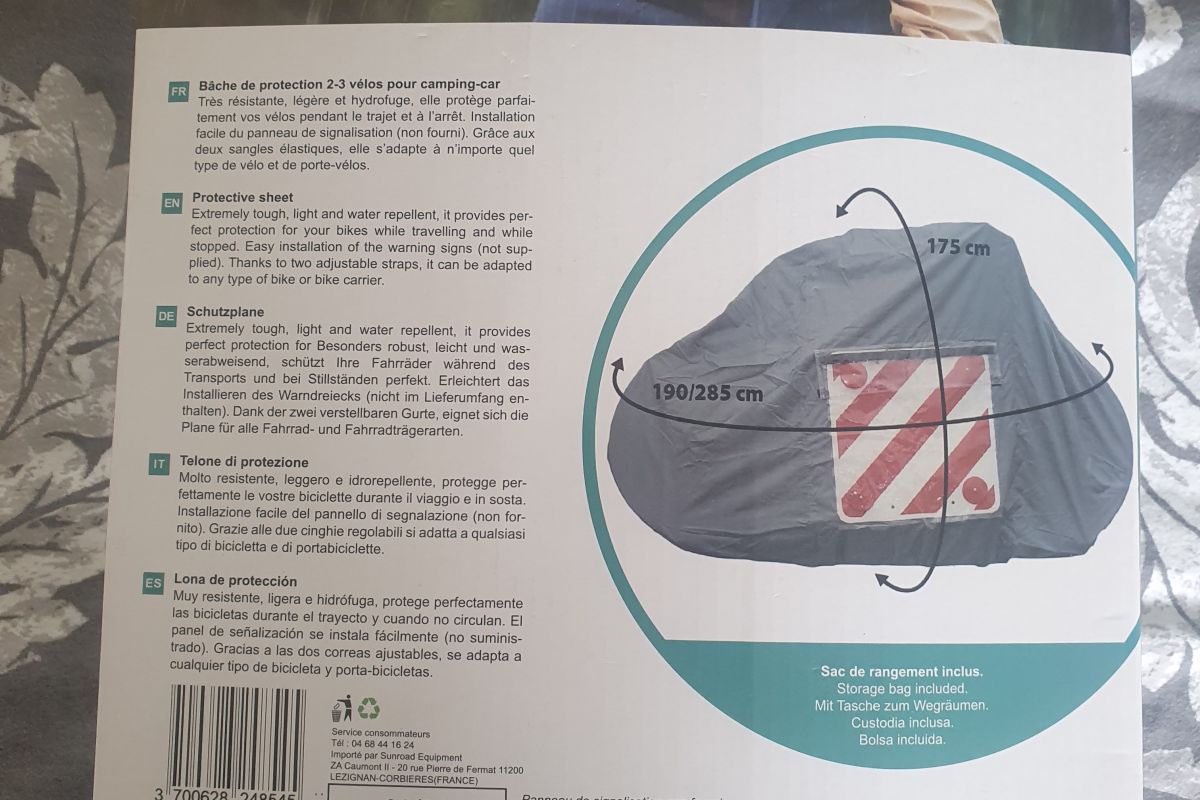 Photo 2 Bâche protège vélos pour camping-car