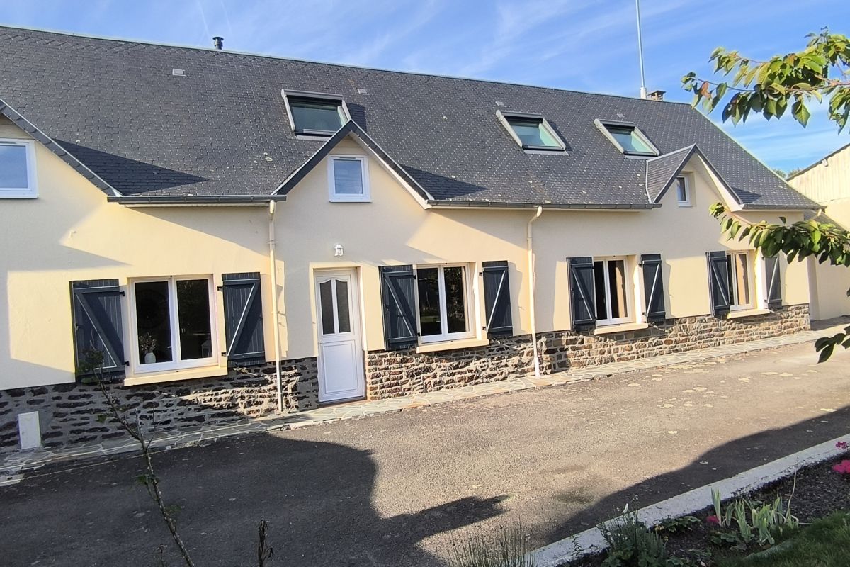 Photo 2 Maison 180m2, 5 chambres, garage 200m2