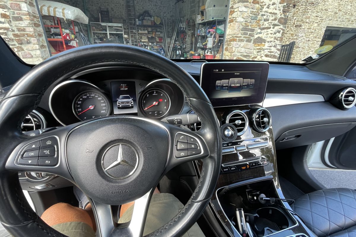 Photo 2 GLC 250D 4MATIC