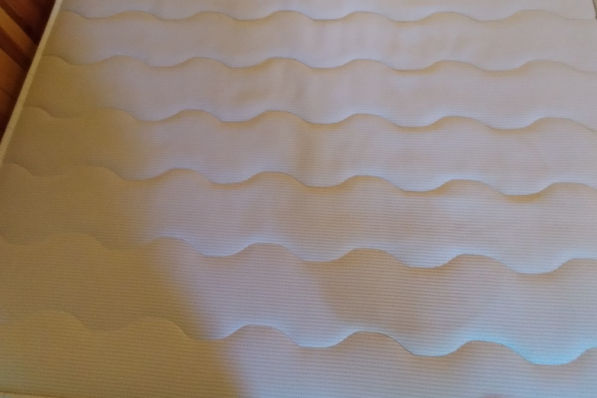 Photo 2 Lit-coffre et matelas