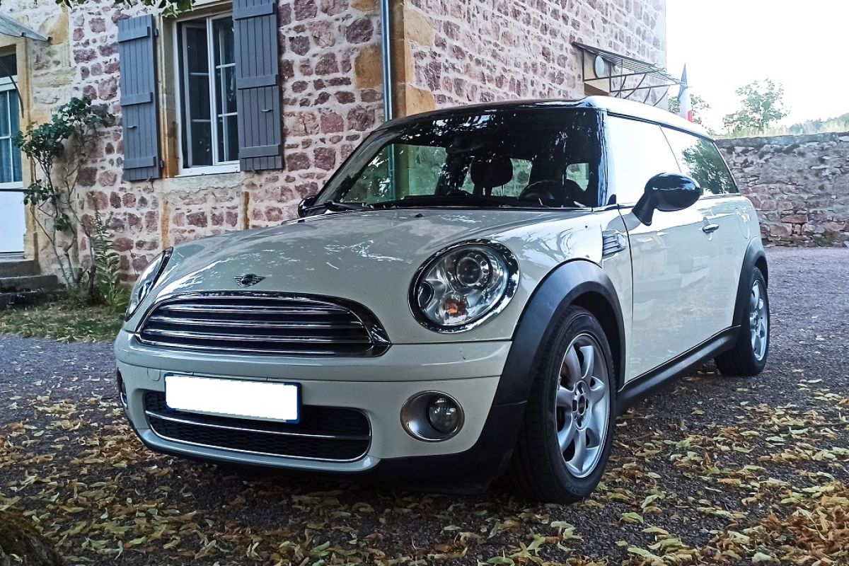 MINI Clubman 1.6d 