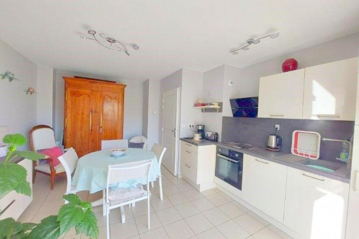 Photo 2 Appartement avec ascenseur et balcon